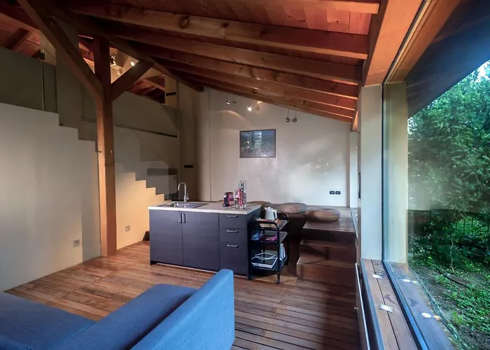 Zarri Καστέλ Ματζιόρε