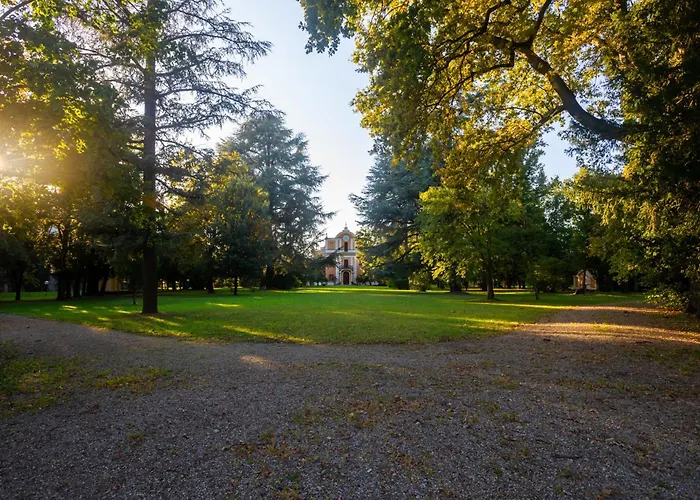 Zarri Καστέλ Ματζιόρε