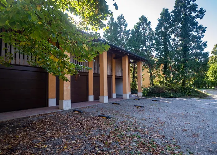 Zarri * Καστέλ Ματζιόρε