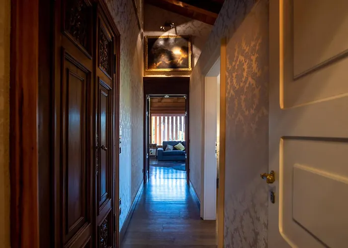 Zarri Καστέλ Ματζιόρε